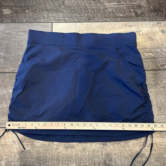 Columbia Omni-Shield Navy Blue Advanced Repel Skort Size XL - Picture 6 of 6